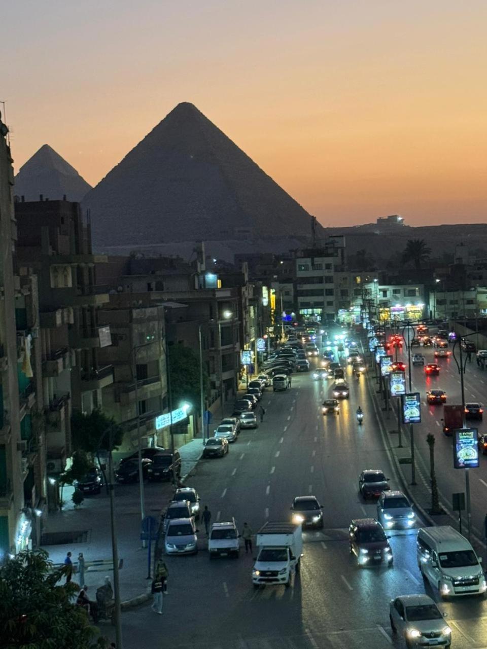 Bed & Breakfast Khufu Pyramids View