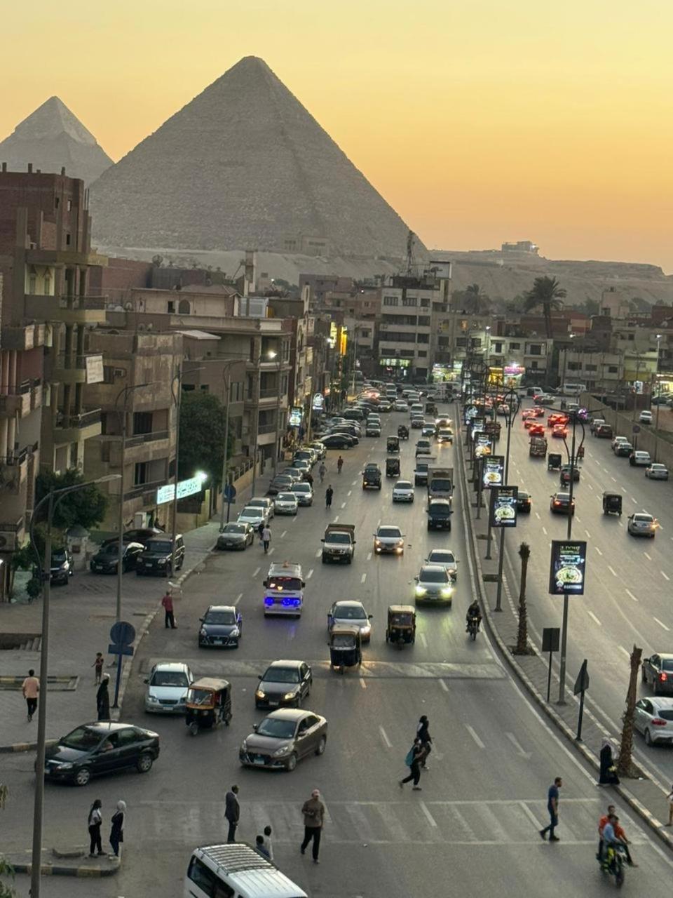 Khufu Pyramids View