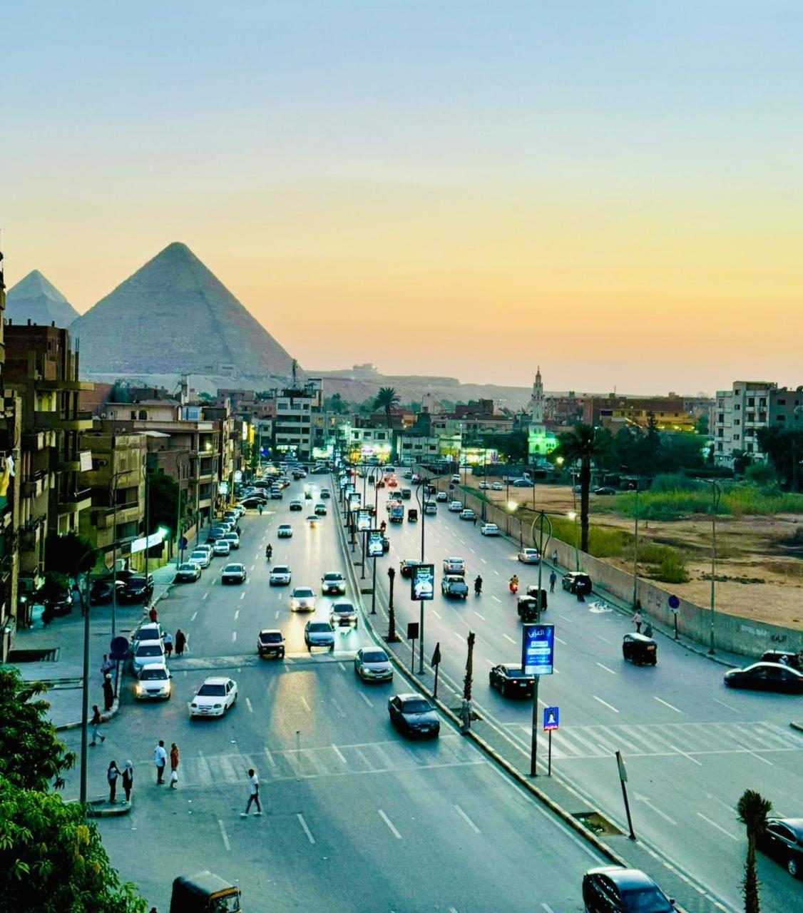 Khufu Pyramids View Bed & Breakfast